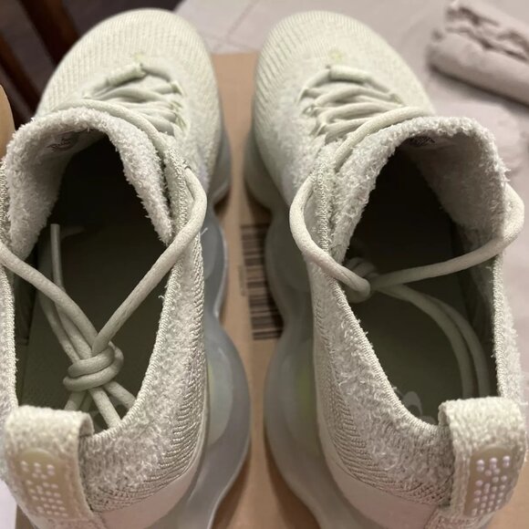 DJ4701-001 Lemon Wash Air Max Scorpion FK 2022 Men's Sneakers Running Shoes - Picture 4 of 6